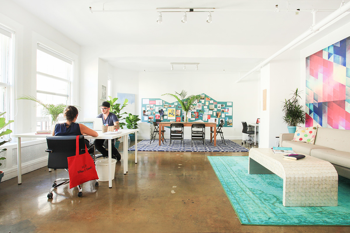 HelloGiggles’ Los Angeles Office by Homepolish