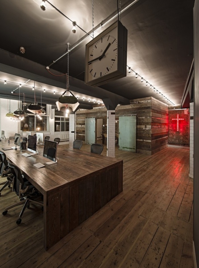Future Deluxe’s Stylish London Office