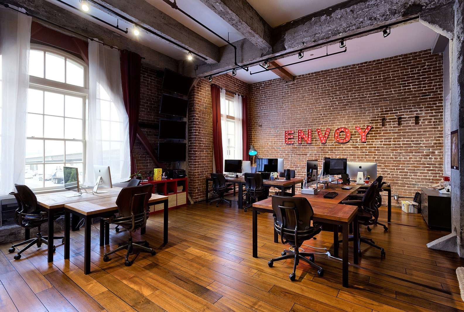 A Look Inside Envoy’s Beautiful San Francisco Office