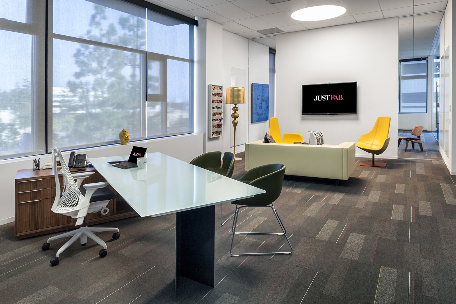 just-fab-office-3