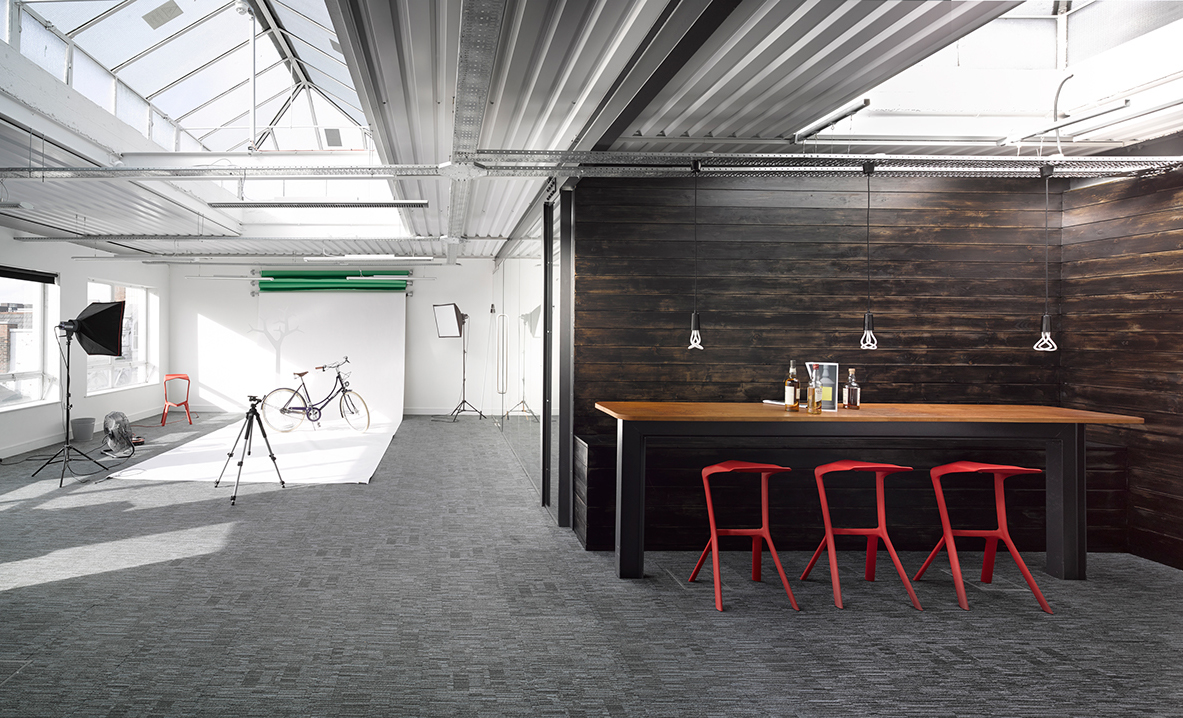 Take a Look at Uniform’s Modern Liverpool Office