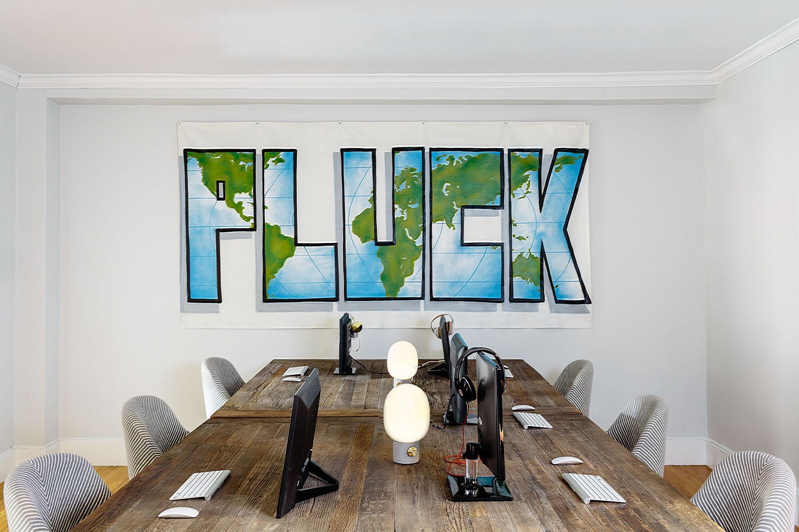 pluck-pr-office-2