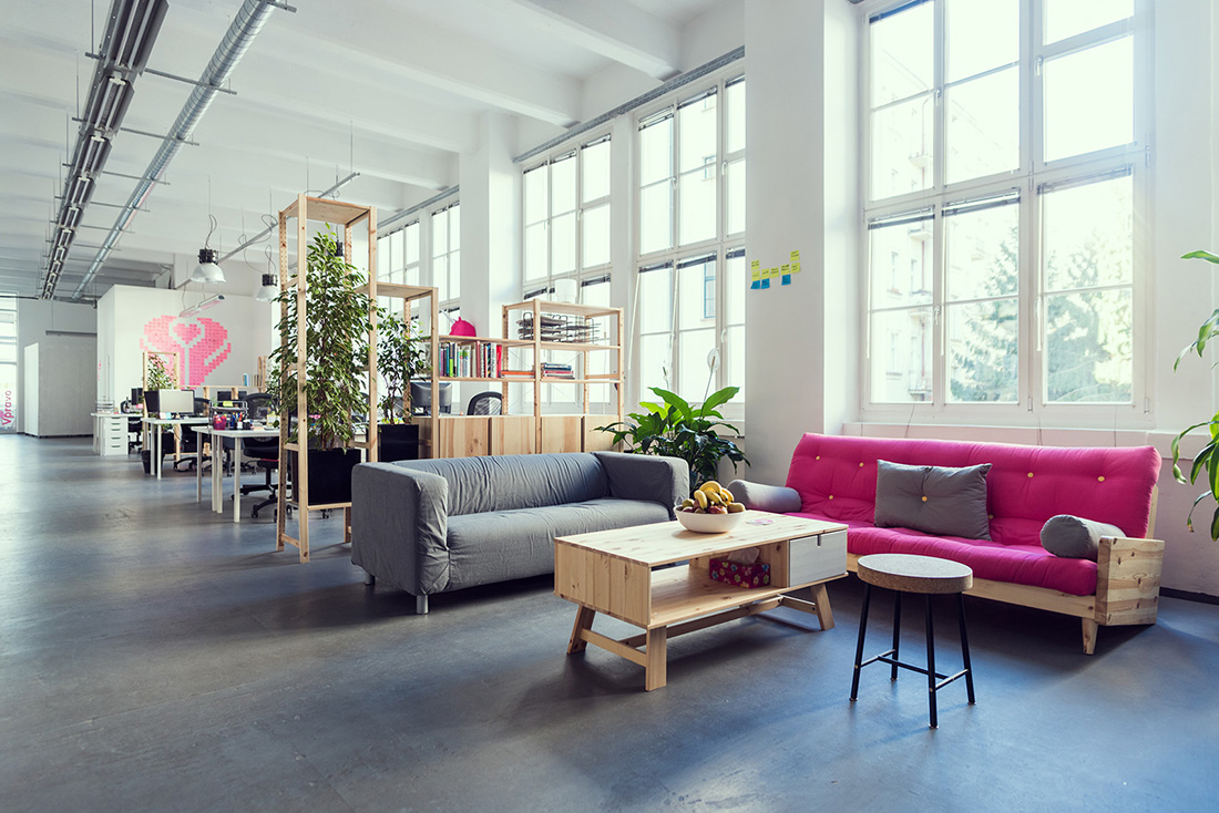 A Tour of 2FRESH’s Sleek Prague Office