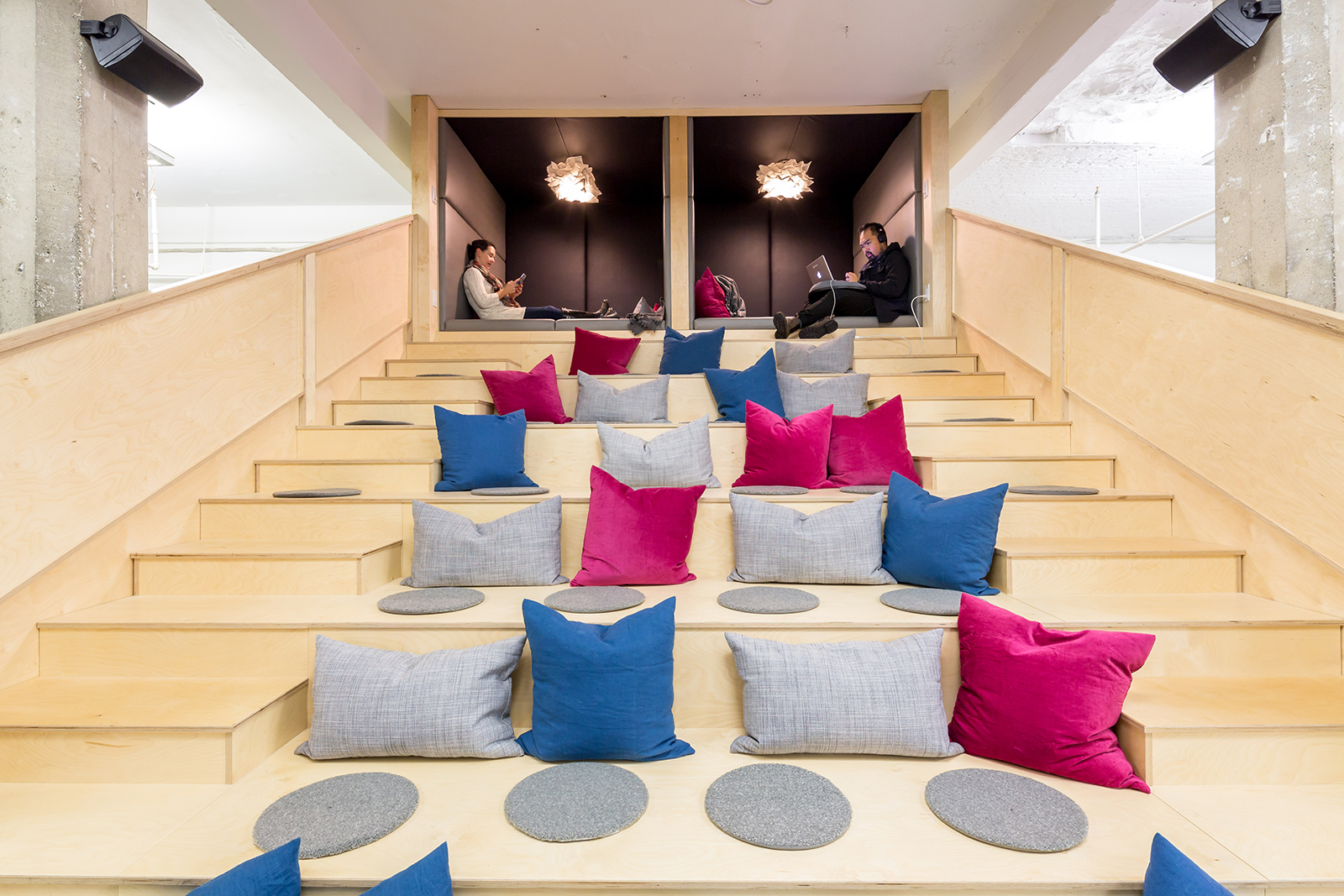 Stadium-like seating eventbase-office-2
