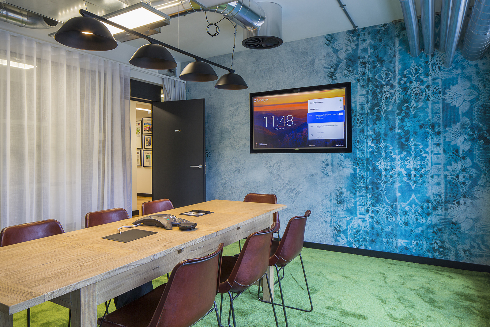 Conference room spotify-london-office-6