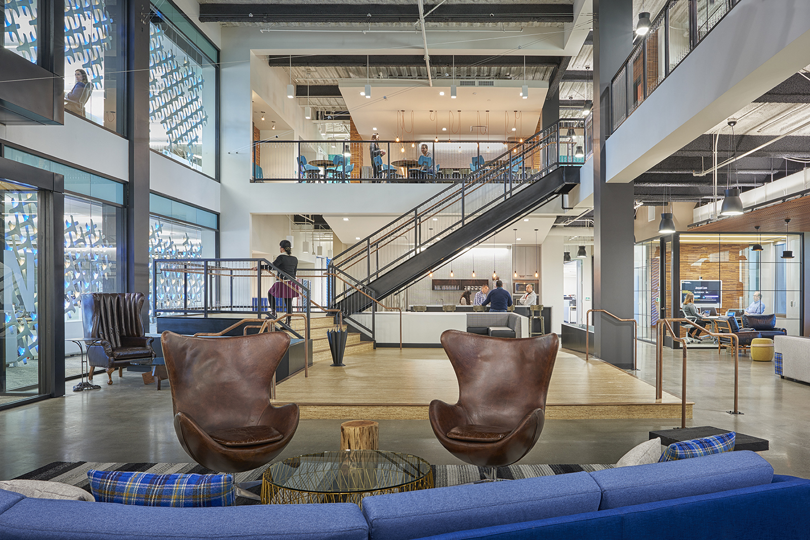 Atrium symantec-mountain-view-office-16