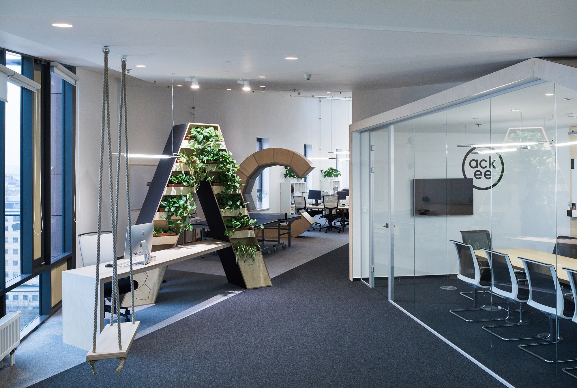Inside Ackee s Cool New Prague Headquarters Officelovin 