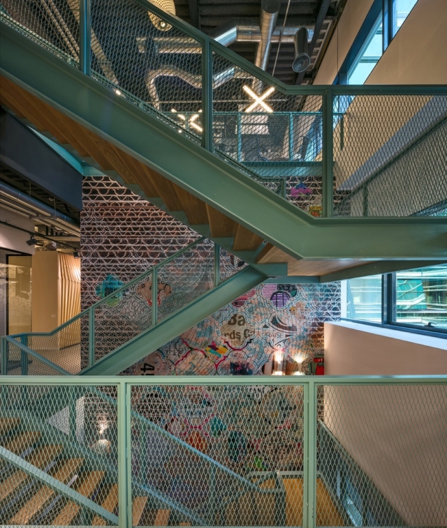 A Look Inside Algotec’s Modern Office
