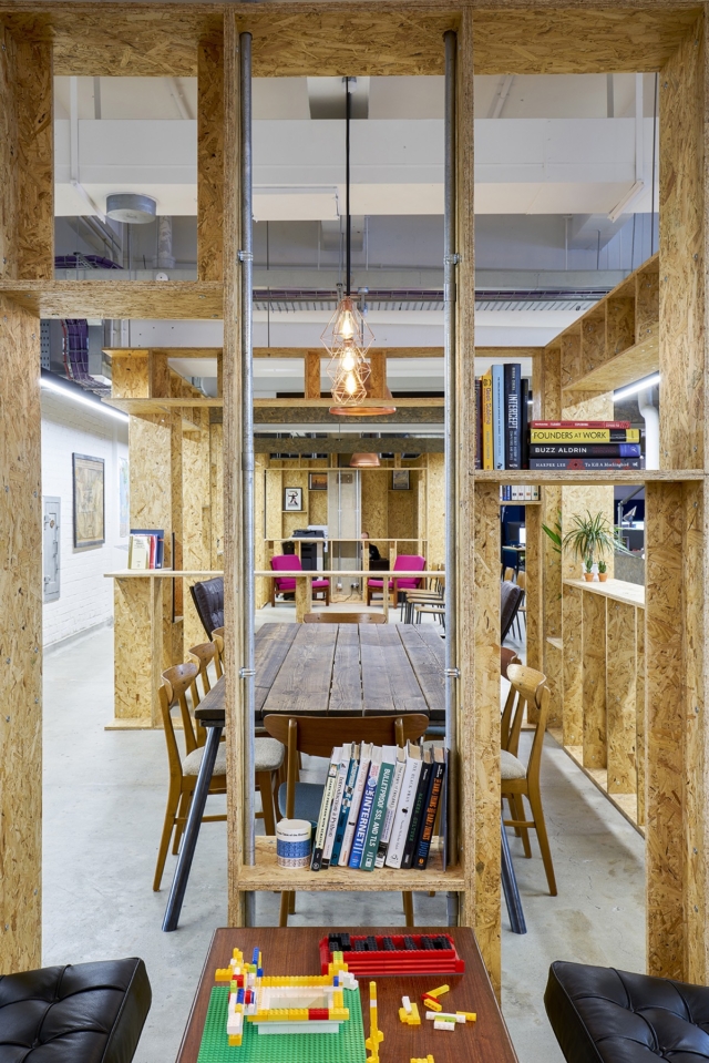 A Tour of Cloudflare’s Cool New London Office