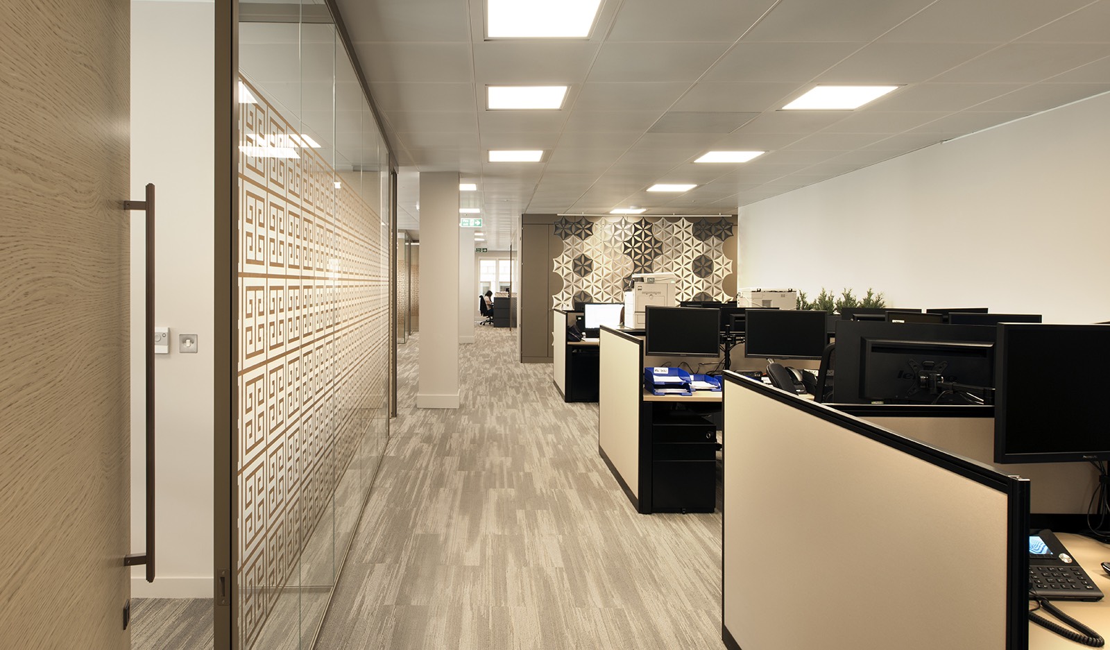 alpha-bank-london-office-11