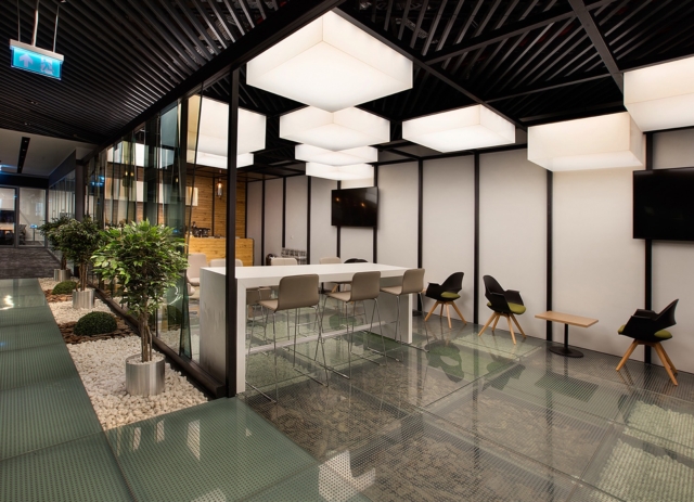 An Inside Look at Sisecam’s Modern Istanbul Headquarters