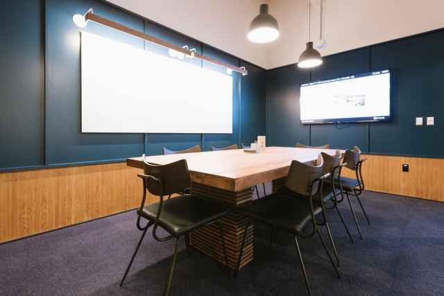 A Tour of WeWork – Manhattan Beach Towers