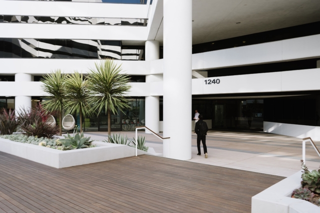 A Tour of WeWork – Manhattan Beach Towers