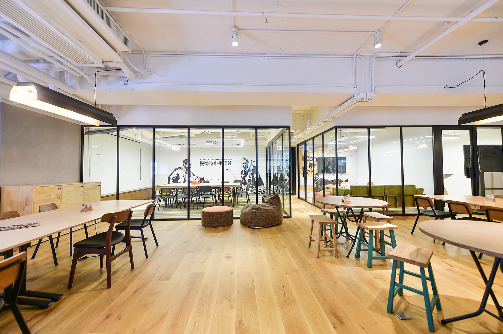 Breakout space naked-hub-hong-kong-5