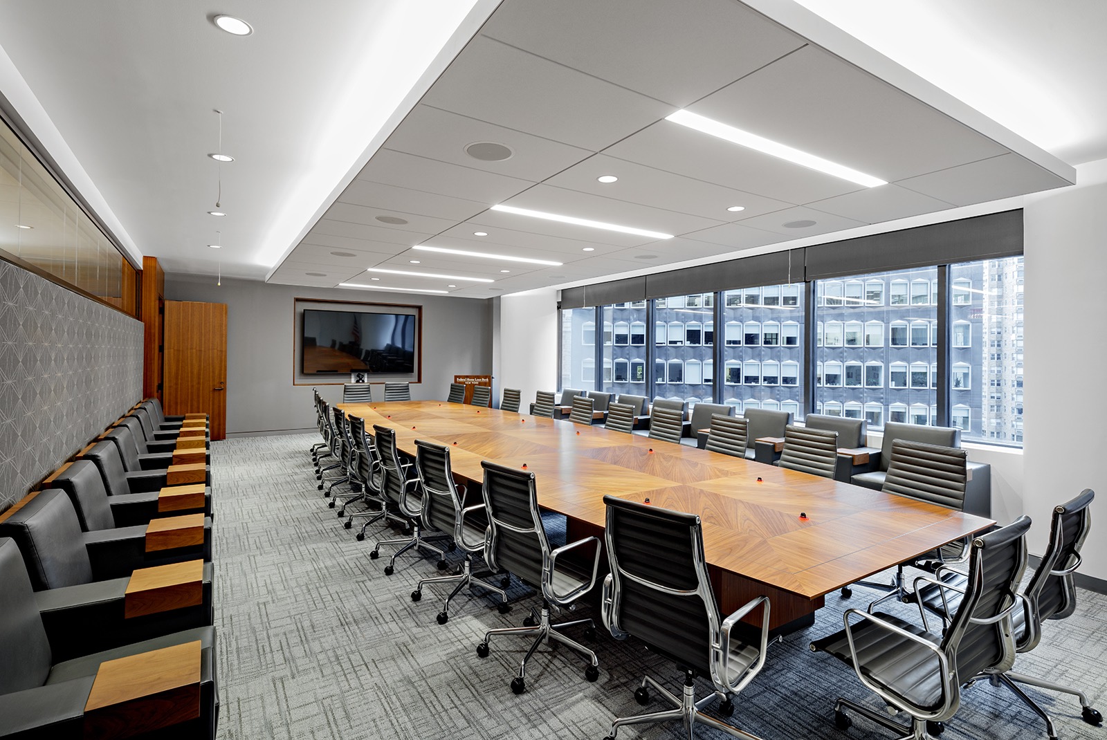 Conference room federal-home-loan-bank-office-1