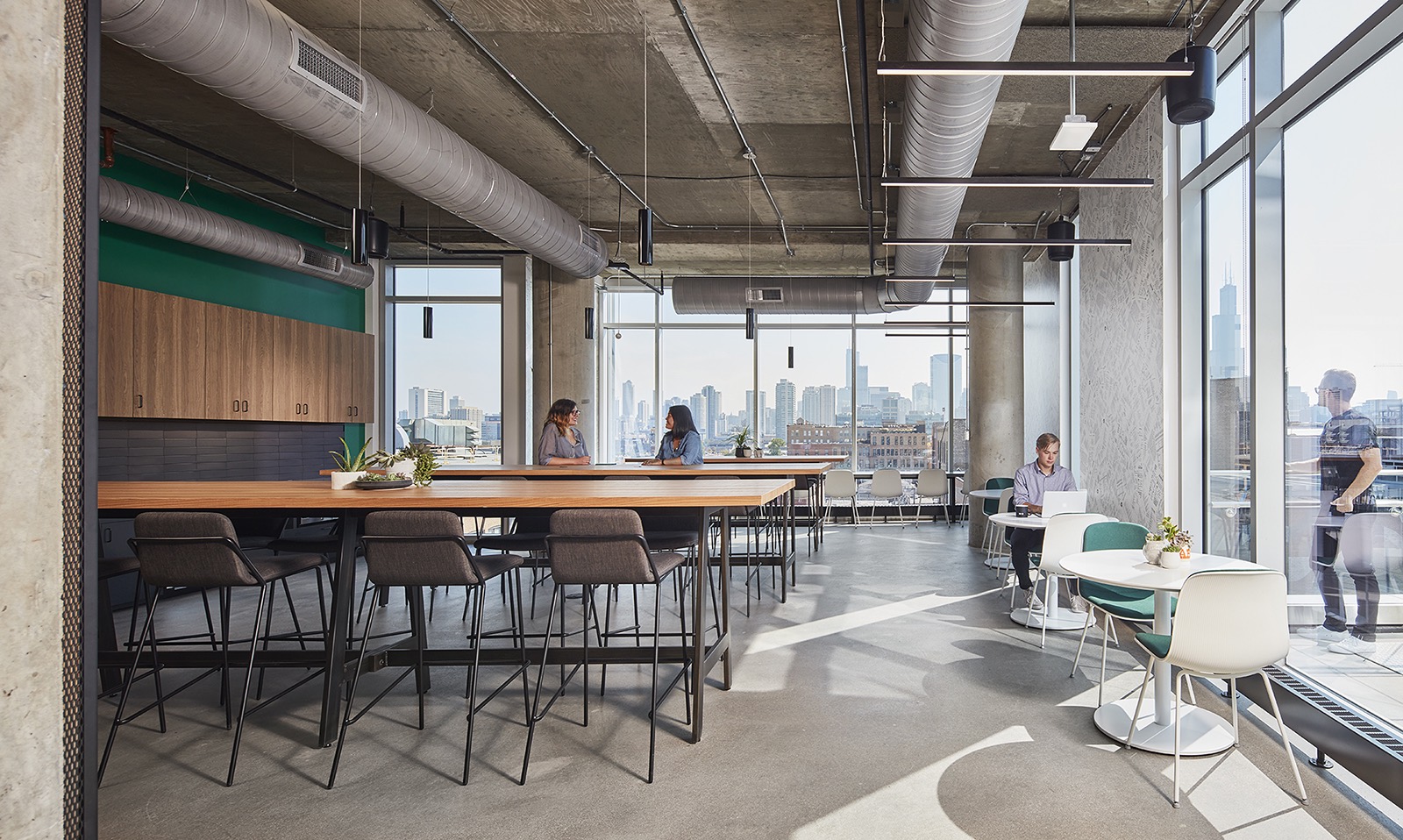 A Tour of Glassdoor’s Sleek New Chicago Office - Officelovin'