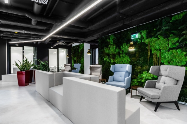 Inside XL Catlin’s Modern Wroclaw Office