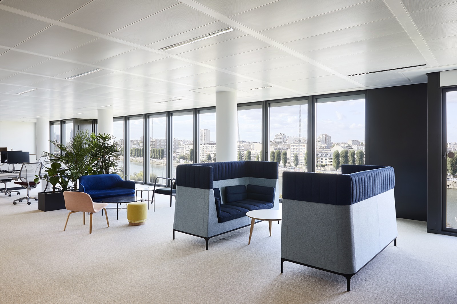 paris office tour