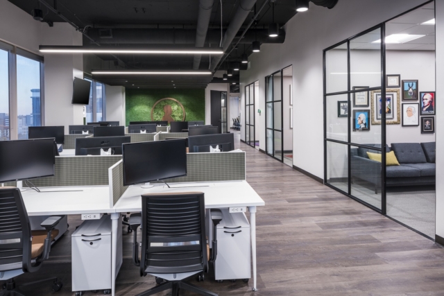 Inside The Penny Hoarder’s Modern New St. Petersburg’s Office