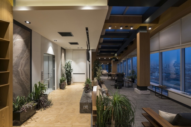 A Look Inside Akyapi’s Elegant Istanbul Office