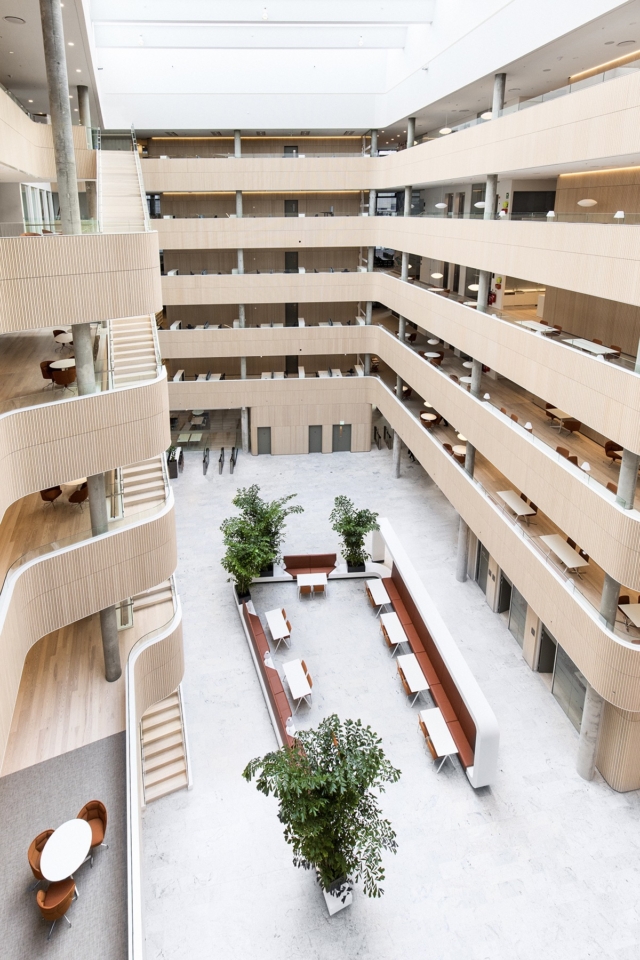 Inside Maersk Group’s Modern Copenhagen Office