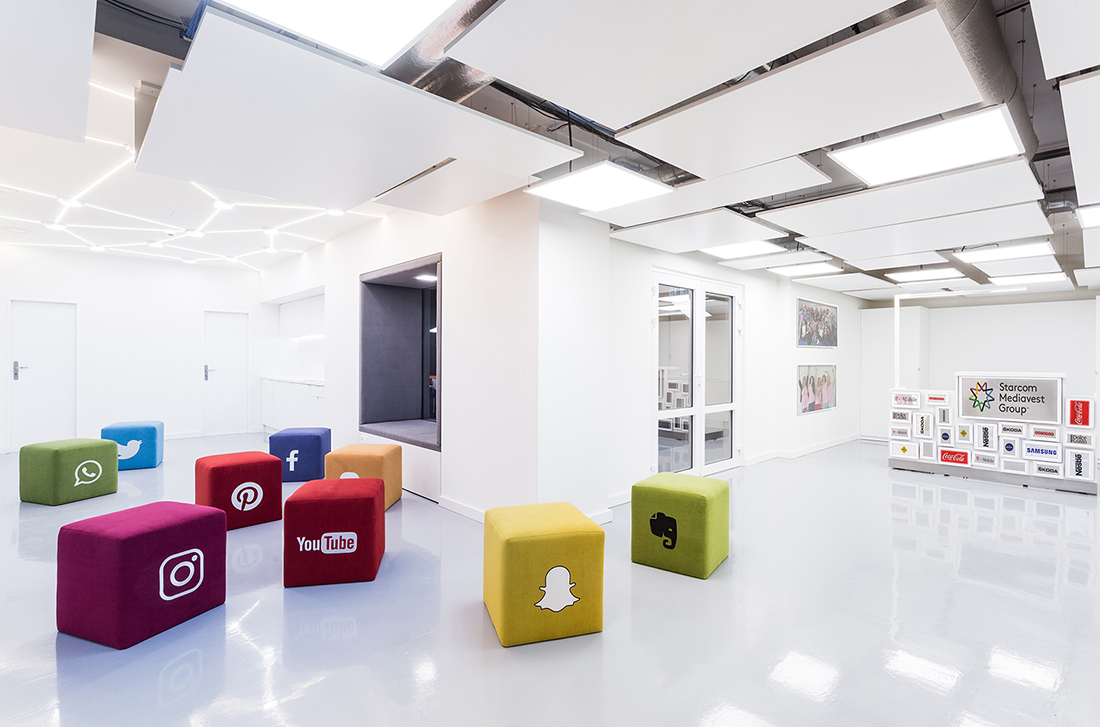 A Peek Inside Publicis One’s Minimalist Prague Office