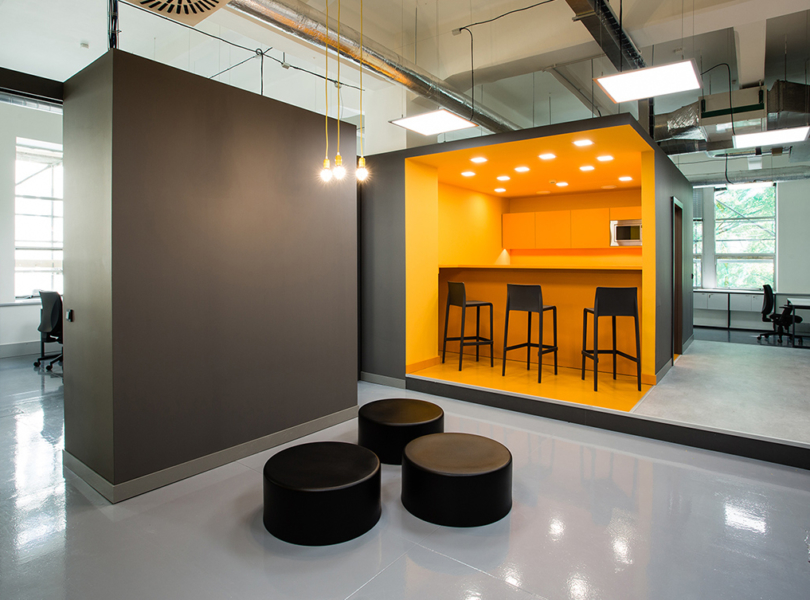 zenith-optimedia-office-m