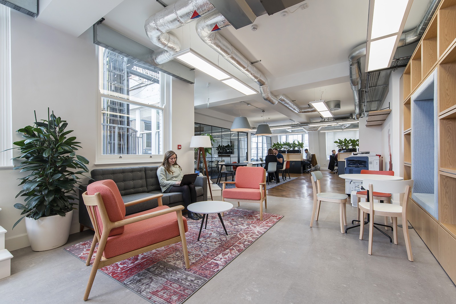 A Look Inside Hiber’s New London Office - Officelovin'