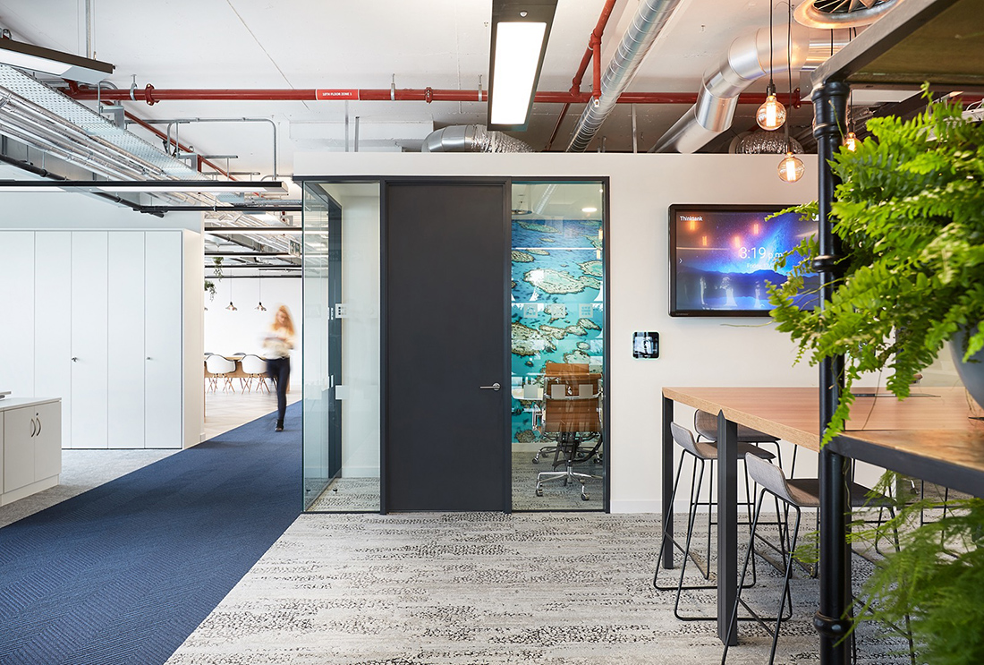 A Tour of Unnamed Company Offices in London