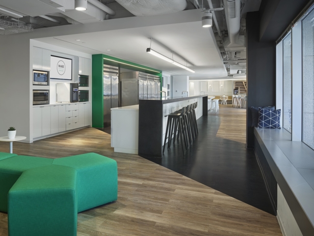 A Peek Inside MakeOffices’ Coworking Space – Clarendon