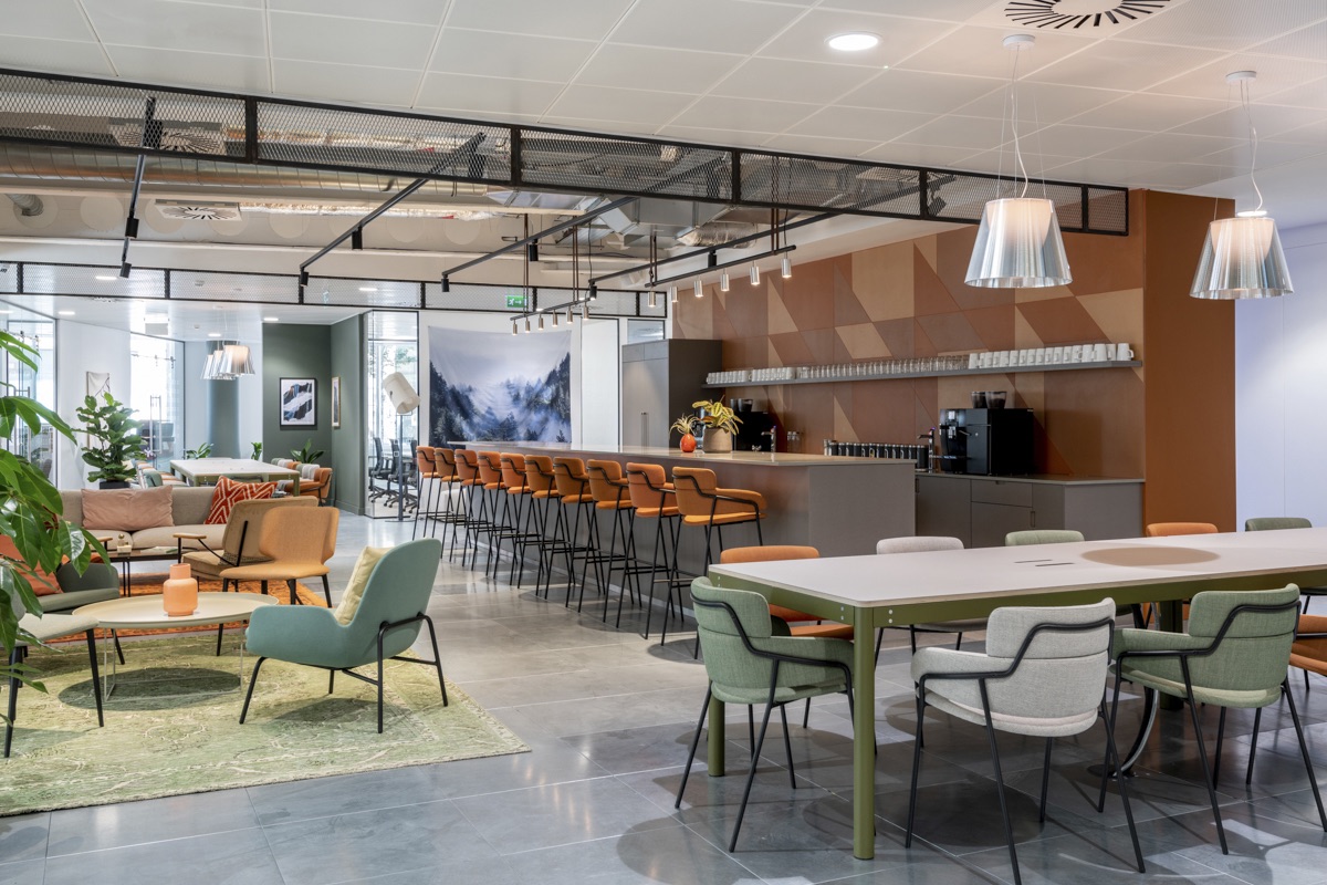 Inside Central Working’s Cool Coworking Space in Reading - Officelovin'