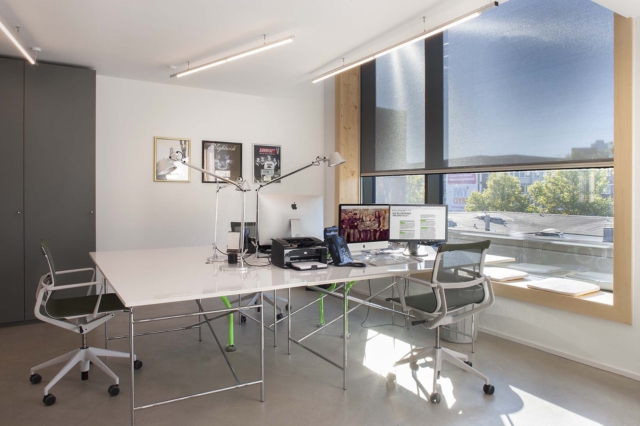 A Tour of Contra Promotion’s Minimalist Office in Bochum