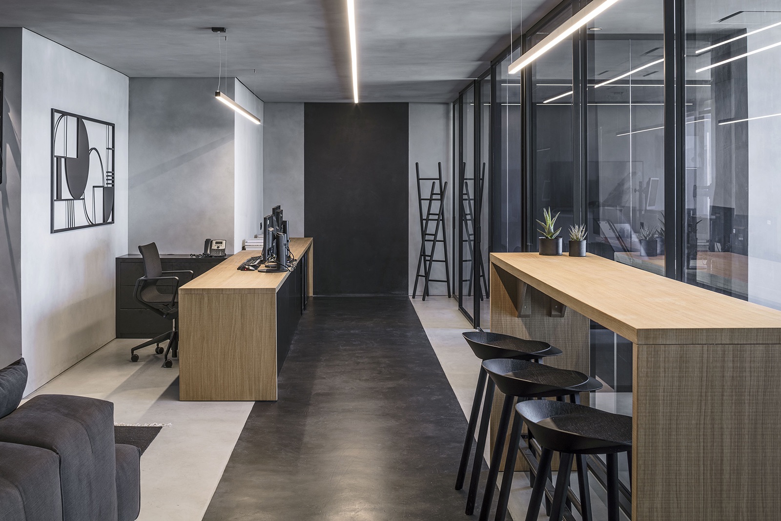 Reception financial-company-office-tel-aviv-3