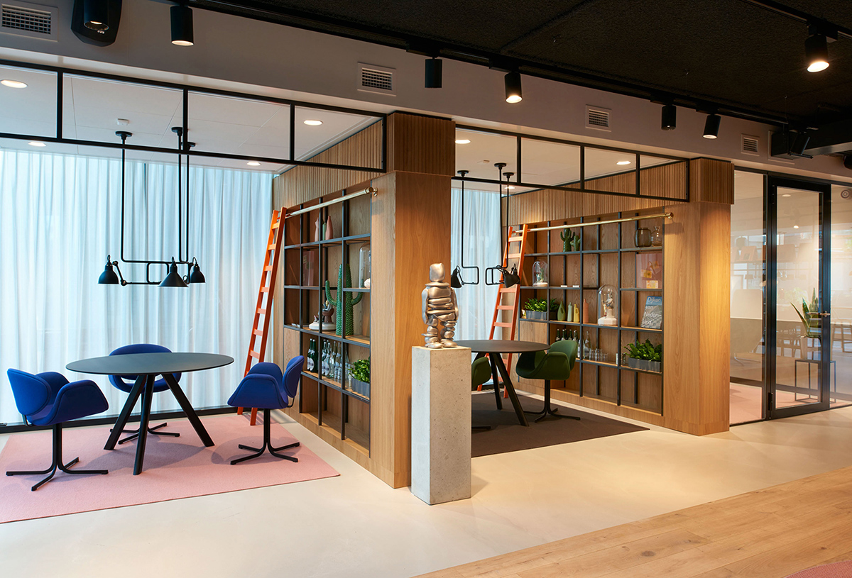 A Look Inside ING’s Modern Amstelveen Office