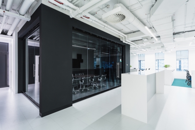 A Look Inside RD Construction’s Minimalist Moscow Office