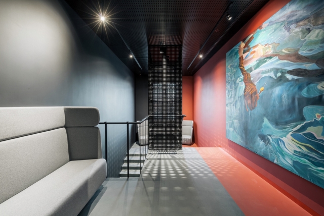 Take a Look Inside Vinzer’s Modern Kiev Office