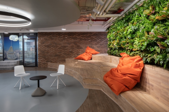 A Tour of NN’s Modern IT Hub in Prague