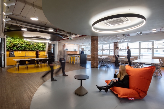 A Tour of NN’s Modern IT Hub in Prague