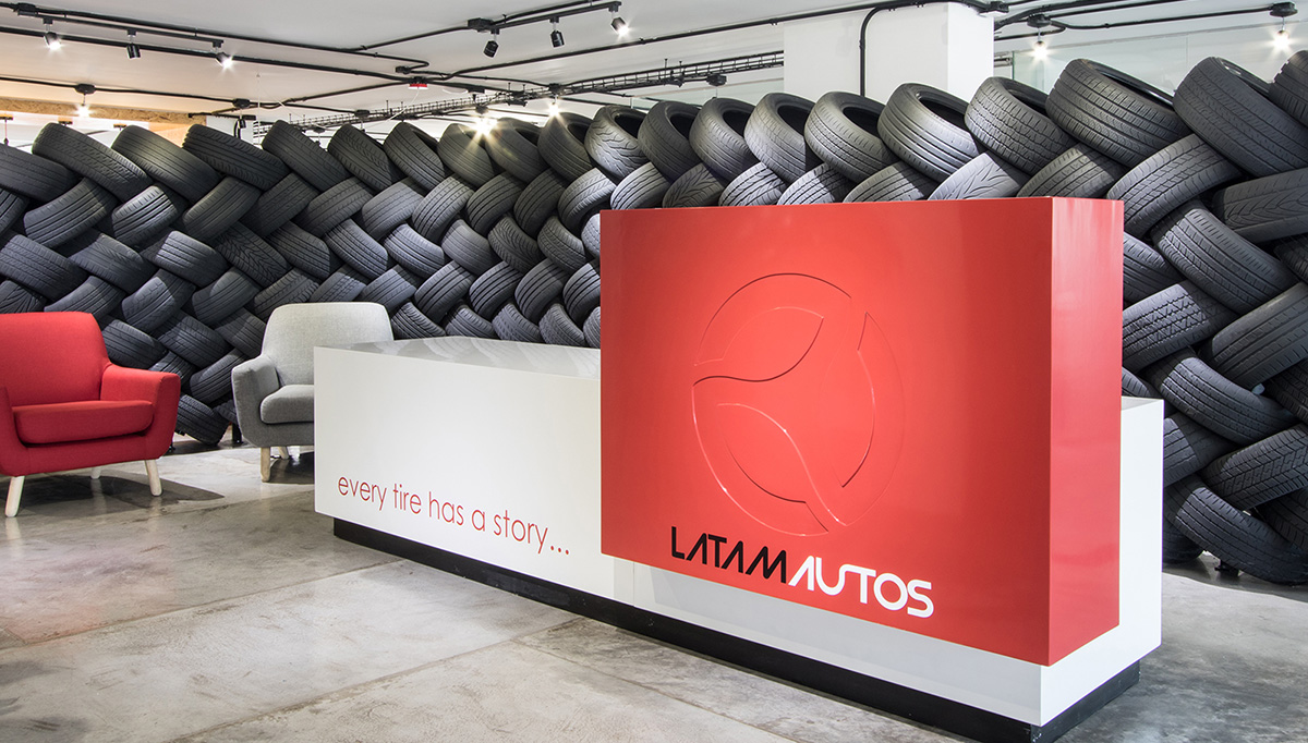 A Tour of LatAm Autos’ Industrial Style Office in Mexico City