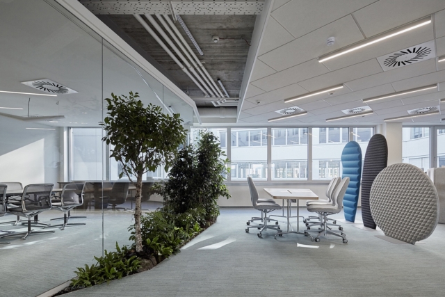 A Tour of Skanska’s Modern Budapest Office