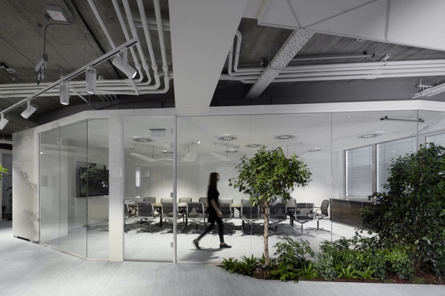A Tour of Skanska’s Modern Budapest Office
