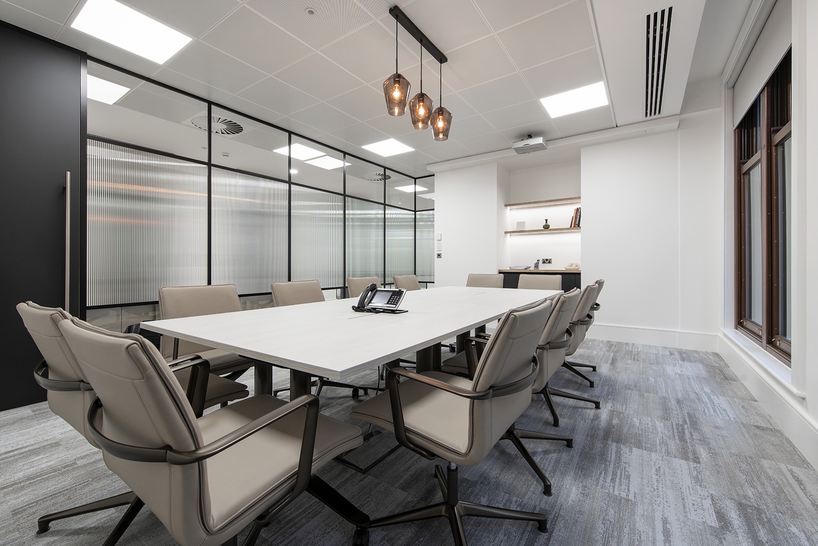 A Look Inside Town Legal’s New London Office - Officelovin'