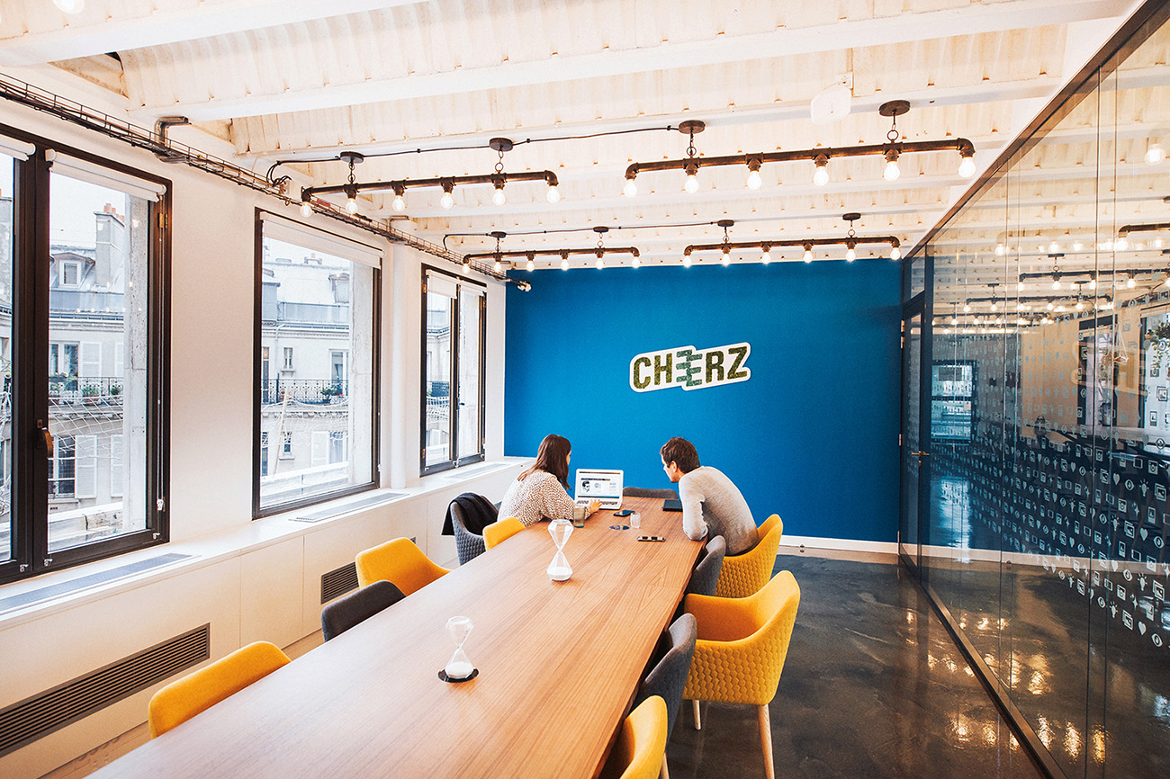 A Look Inside Cheerz’s Paris Office