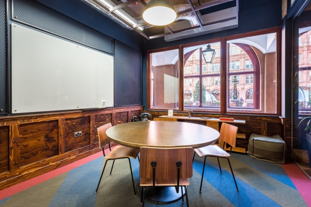 A Tour of WeWork’s London Coworking Space – Waterhouse Square