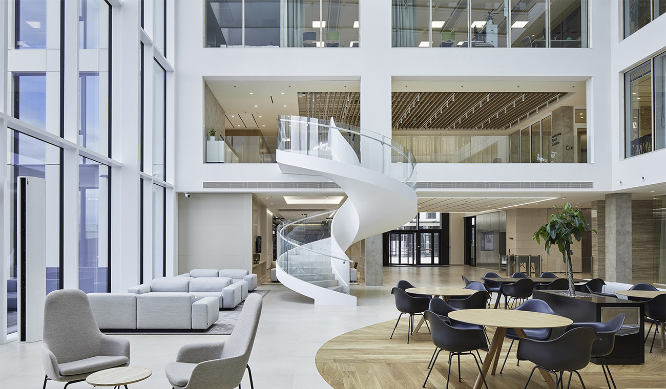 A Tour of Deloitte’s Sleek New Prague Office