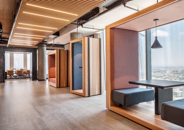 A Tour of Private Energy Company Offices in Tel Aviv