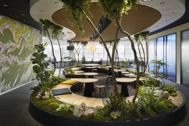 A Tour of Indeed’s Biophilic Tokyo Office