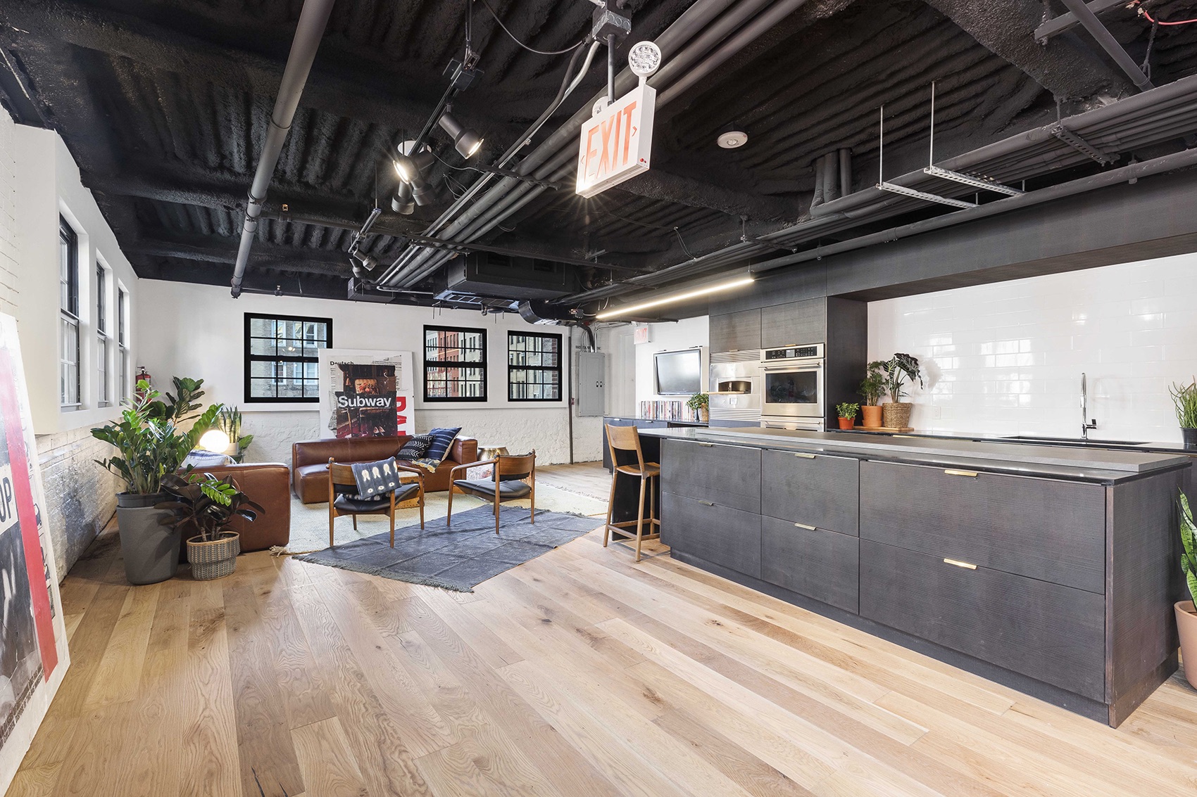 Inside Showfields’ New Coworking Space in New York City - Officelovin'