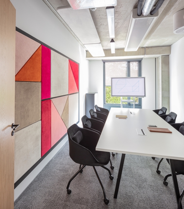 A Look Inside Sephora’s New Warsaw Office