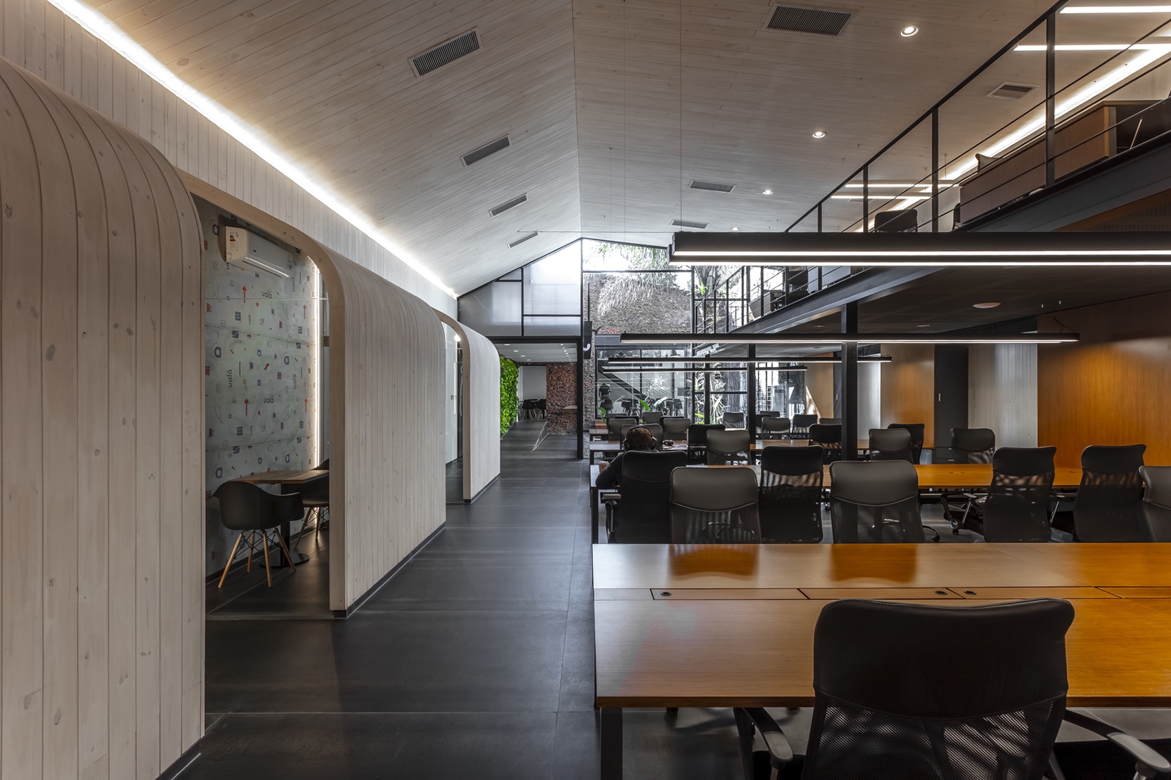 Open-plan workspace uala-buenos-aires-office-11